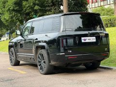 Yangwang U8 L Dingshi Edition - ფოტო 4