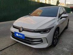 Volkswagen Golf Facelift 300TSI Pro - ფოტო 1