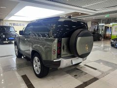 Land Rover Defender 90 3.0T P400 HSE - ფოტო 10