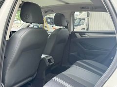 Volkswagen Sagitar 300TSI DSG Flying Edition - ფოტო 9