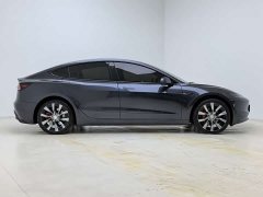 Tesla Model 3 2025 Long Range Rear-Wheel Drive - ფოტო 10
