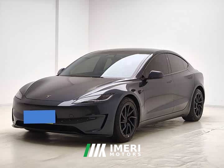 Tesla Model 3 High Performance All-Wheel Drive