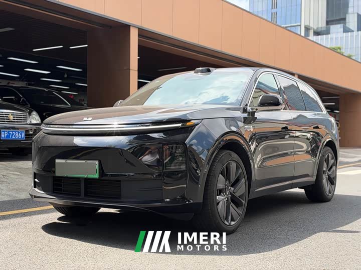 Li Auto L6 Max - ავტომობილი ჩინეთიდან