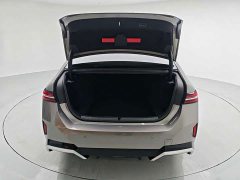 BMW 5 Series 530Li Luxury M Sport Package - ფოტო 18