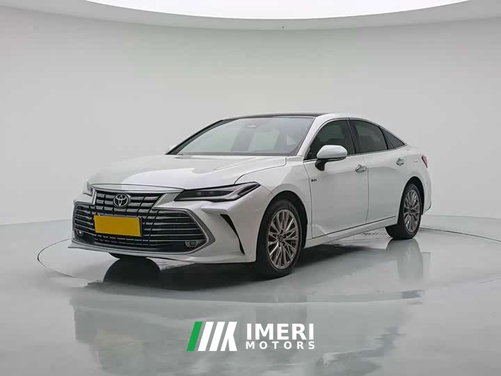 Toyota Avalon Hybrid 2.0L Luxury