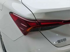 Toyota Avalon 2024 Hybrid 2.0L Luxury - ფოტო 17
