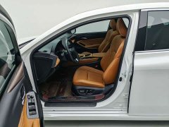 Toyota Avalon 2024 Hybrid 2.0L Luxury - ფოტო 9
