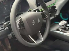 FAW Hongqi E-QM5 610km PLUS - ფოტო 2