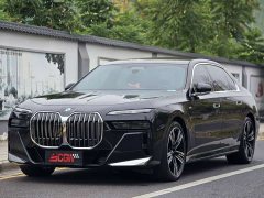 BMW 7 Series Facelift 740Li Luxury Edition Premium Package - ფოტო 1