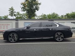 BMW 7 Series Facelift 740Li Luxury Edition Premium Package - ფოტო 4