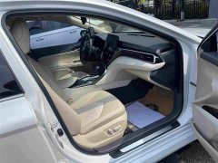 Toyota Camry 2021 Hybrid Luxury - ფოტო 15