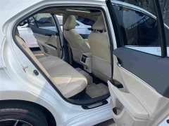 Toyota Camry 2021 Hybrid Luxury - ფოტო 16