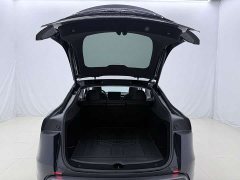 Tesla Model Y Rear-Wheel Drive - ფოტო 13