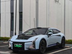 HiPhi Z Four-Seater - ფოტო 1
