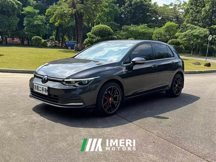 Volkswagen Golf 280TSI DSG Pro - ავტომობილი ჩინეთიდან