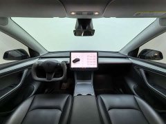 Tesla Model Y Long Range All-Wheel Drive - ფოტო 6