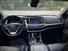 Toyota Highlander 2.0T AWD Knight Edition 7-Seater - ფოტო 6