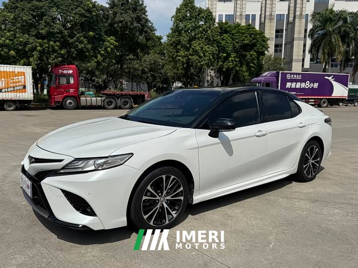 Toyota Camry 2.0S Sharp Luxury Edition - ავტომობილი ჩინეთიდან