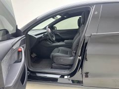 Tesla Model Y L 2025 Long Range All-Wheel Drive - ფოტო 14