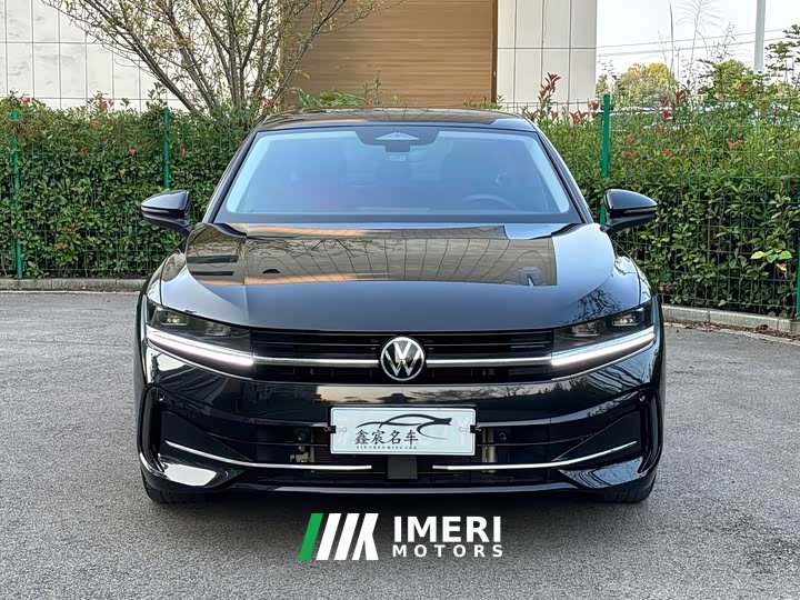 Volkswagen Magotan 2024 300TSI DSG Prestige Edition with Eye-Catching Package - ავტომობილი ჩინეთიდან