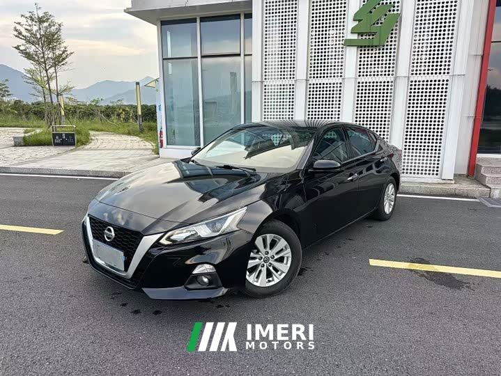 Nissan Teana 2.0L XE Fashion Edition