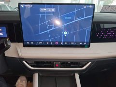 Volkswagen Jetta VS8 280TSI Automatic All-Purpose Edition - ფოტო 12