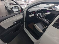 Volkswagen Jetta VS8 280TSI Automatic All-Purpose Edition - ფოტო 15