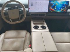 Li Auto MEGA Home Family Edition - ფოტო 9