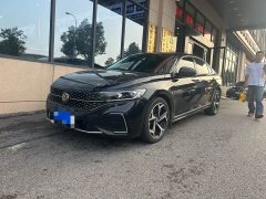 Volkswagen Passat 330TSI Starry Sky Elite - ფოტო 1