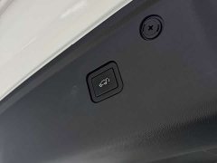 Changan UNI-K 2.0T Two-Wheel Drive Global Edition - ფოტო 14