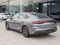 BYD Qin L DM-i Smart Drive Edition 120KM Superior - ფოტო 11