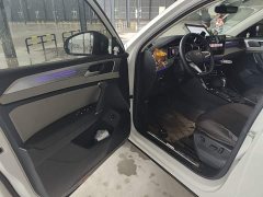 Volkswagen Taos 330TSI FWD R-Line High Performance Edition - ფოტო 15