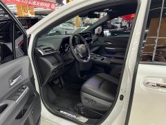 Toyota Sienna 2024 2.5L Hybrid AWD Premium - ფოტო 3
