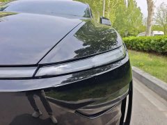 Tesla Model Y Rear-Wheel Drive - ფოტო 12
