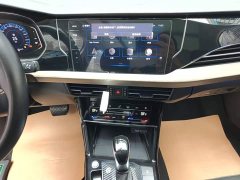 Volkswagen Passat 330TSI Luxury - ფოტო 12
