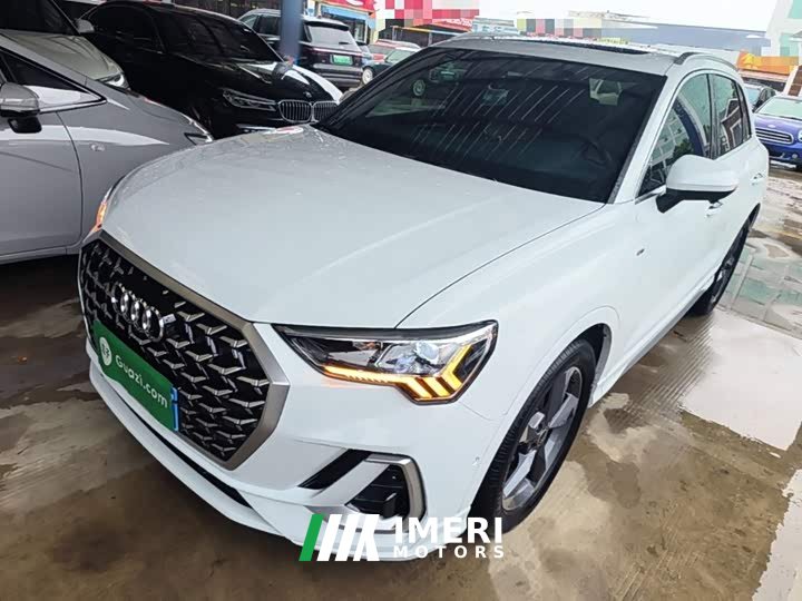 Audi Q3 35 TFSI Fashion Dynamic