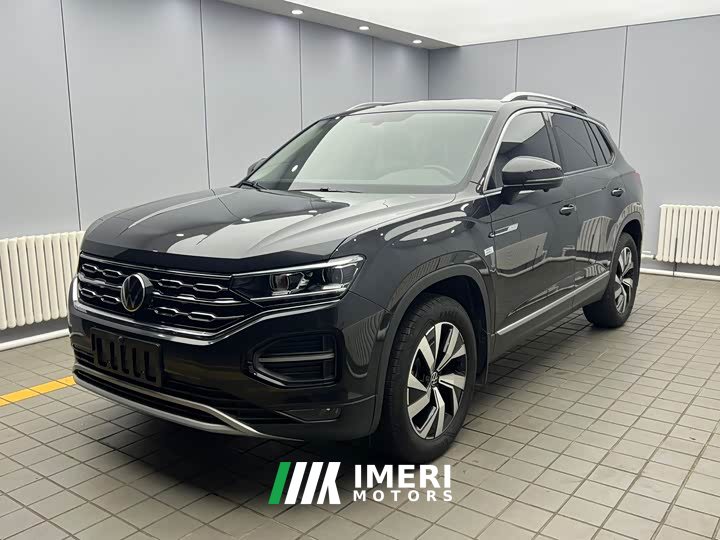 Volkswagen Taos 280TSI FWD Luxury Smart Connected Edition