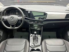 Volkswagen Taos 280TSI FWD Luxury Smart Connected Edition - ფოტო 9