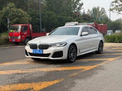 BMW 5 Series Facelift 525Li Luxury Package - ფოტო 1