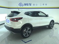Nissan Qashqai 2.0L CVT XV Premium Luxury - ფოტო 3