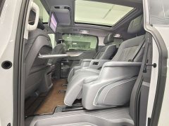 Buick GL8 2026 Luxurious Edition Premium Trim - ფოტო 13