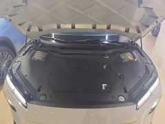 NIO ET5T 75kWh Touring - ფოტო 19