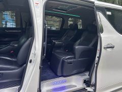 Toyota Vellfire 2021 Crown Hybrid 2.5L HV Luxury Edition - ფოტო 4