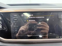 Volkswagen Touareg 2022 280TSI FWD Luxury Edition - ფოტო 17