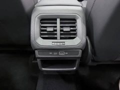 Volkswagen Touareg 2022 280TSI FWD Luxury Edition - ფოტო 20