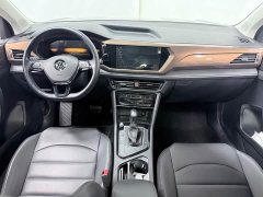Volkswagen Touareg 2022 280TSI FWD Luxury Edition - ფოტო 8