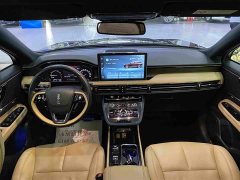 Lincoln Explorer 2.0T Two-Wheel Drive Elite - ფოტო 8