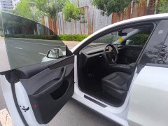 Tesla Model Y Rear-Wheel Drive Launch Edition - ფოტო 12