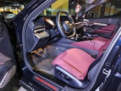 BMW 5 Series 530Li Luxury Edition Premium Package - ფოტო 2
