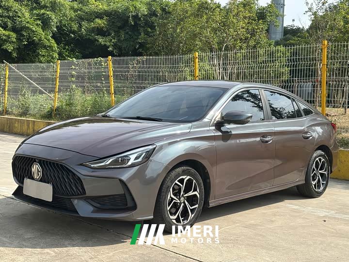 SAIC MG5 180DVVT CVT Youth Luxury Edition